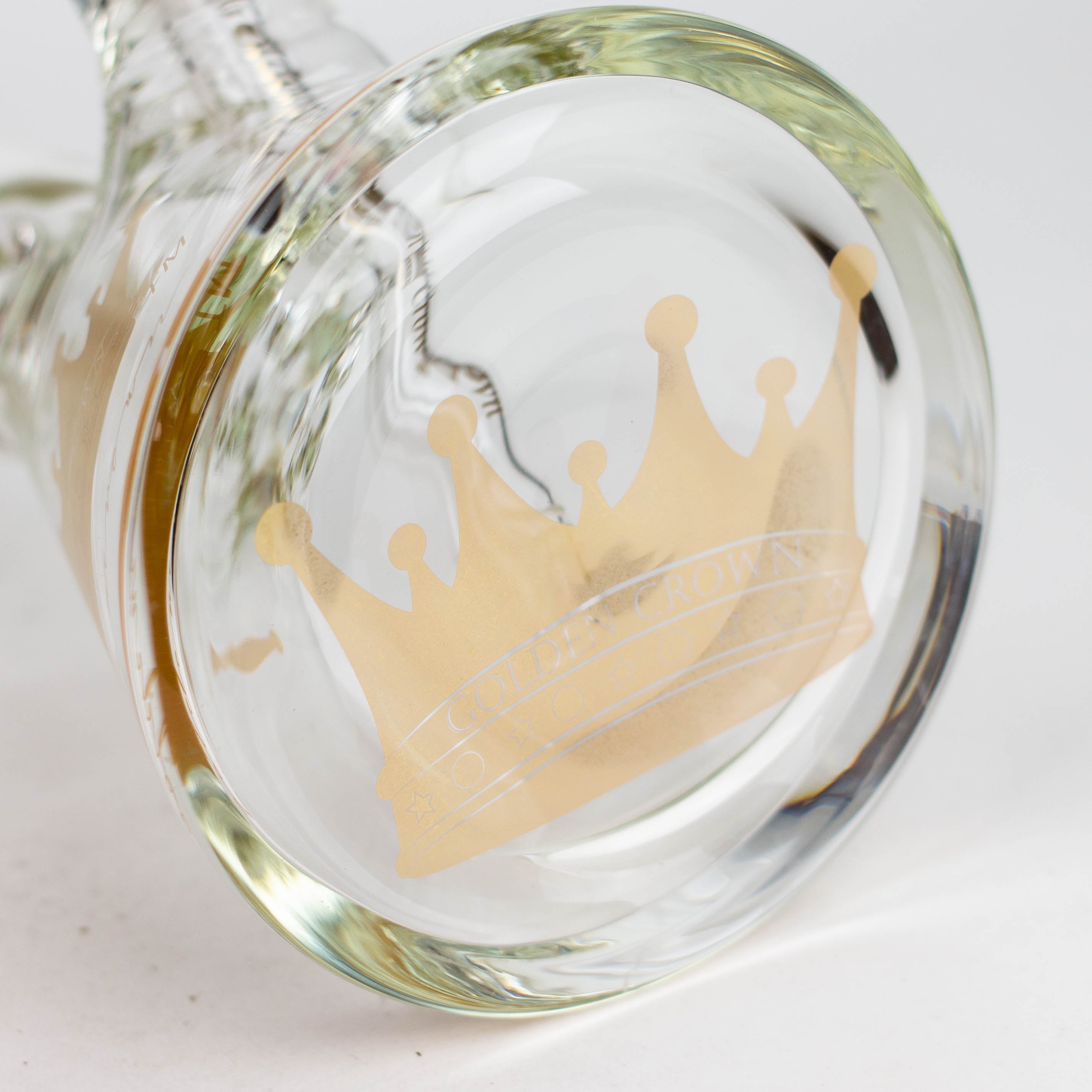 Golden Crown™ | 18 Inch 9mm glass bong with Signature and 24K Gold Emblem Secondary image