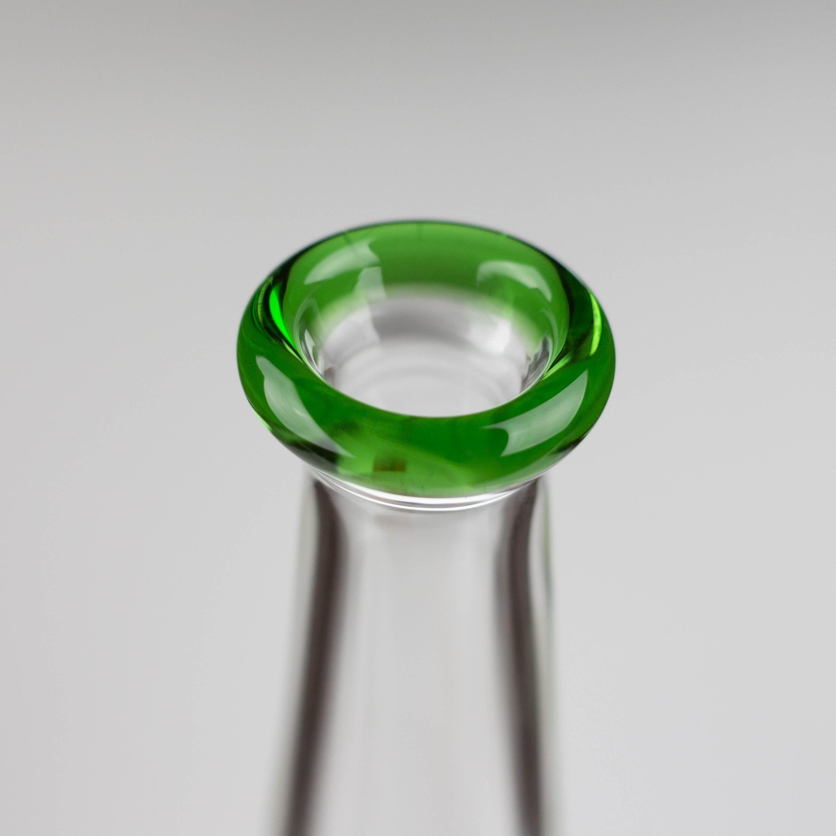 The Kind Glass | Giggles Water Pipe