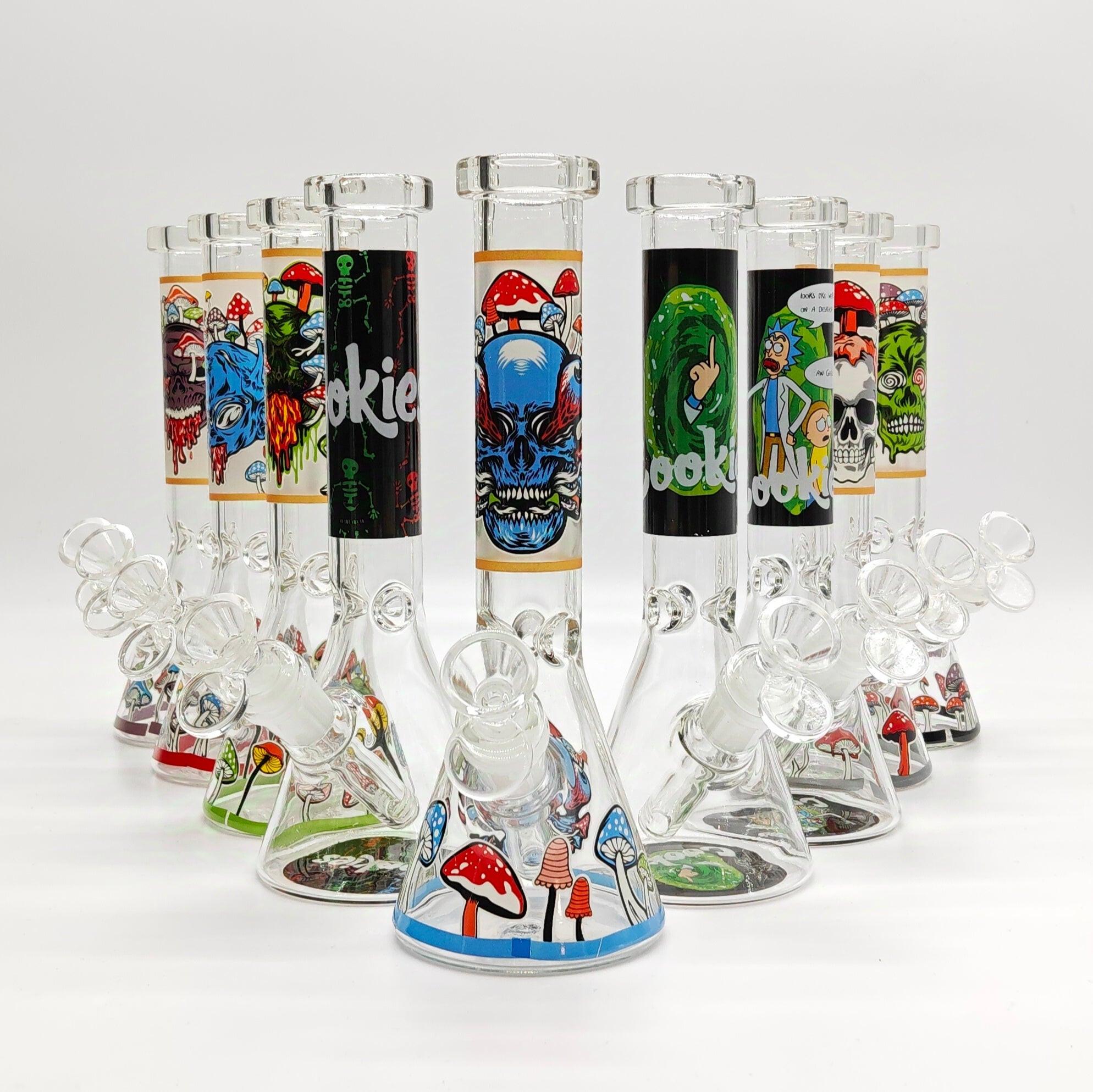 9" 4mm Assorted Characters Beaker Bong [093204P] Main image