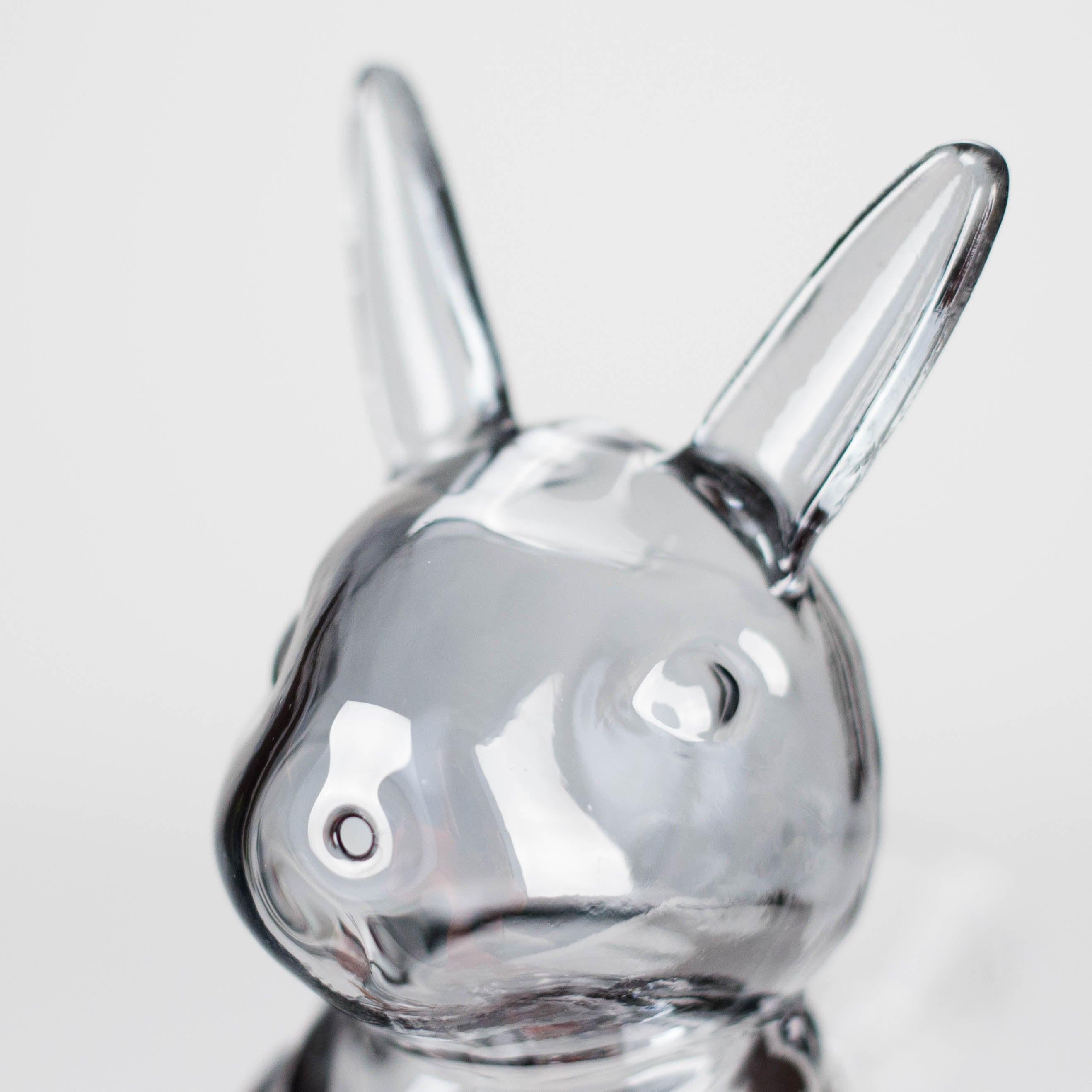 6″ Black Bunny Soft Glass Bong [XD006]