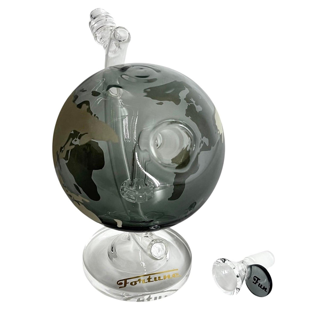 7-1/2" Globe-Shaped Glass Bong
