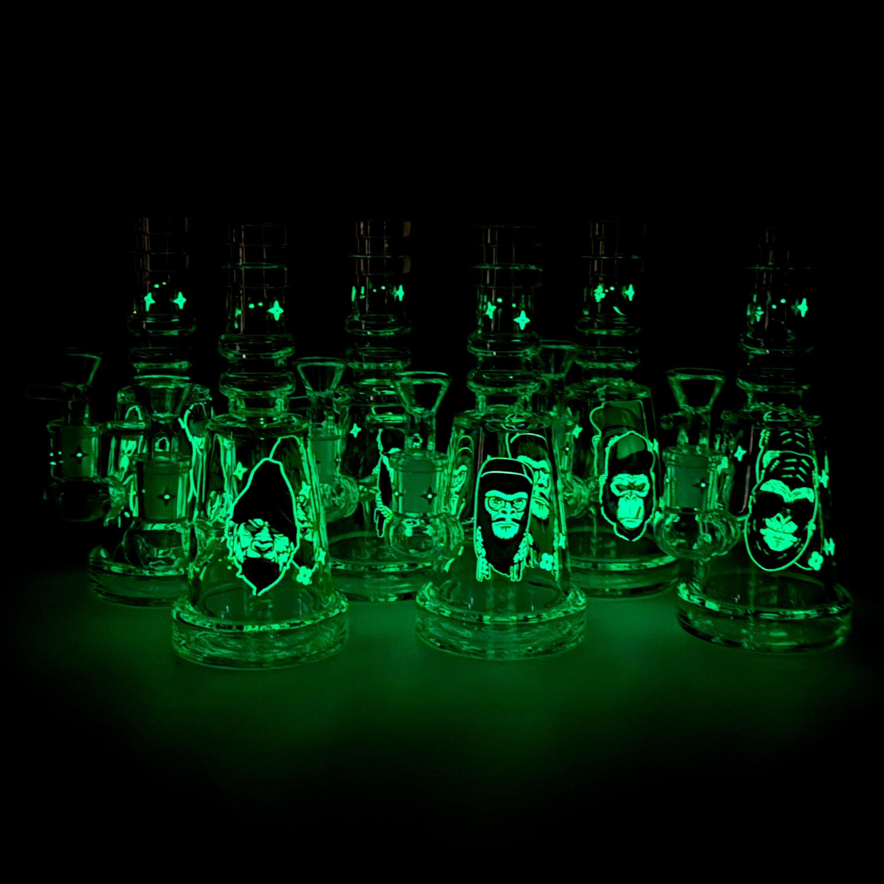 6.5" Gorillux Glow in the dark Glass Bong