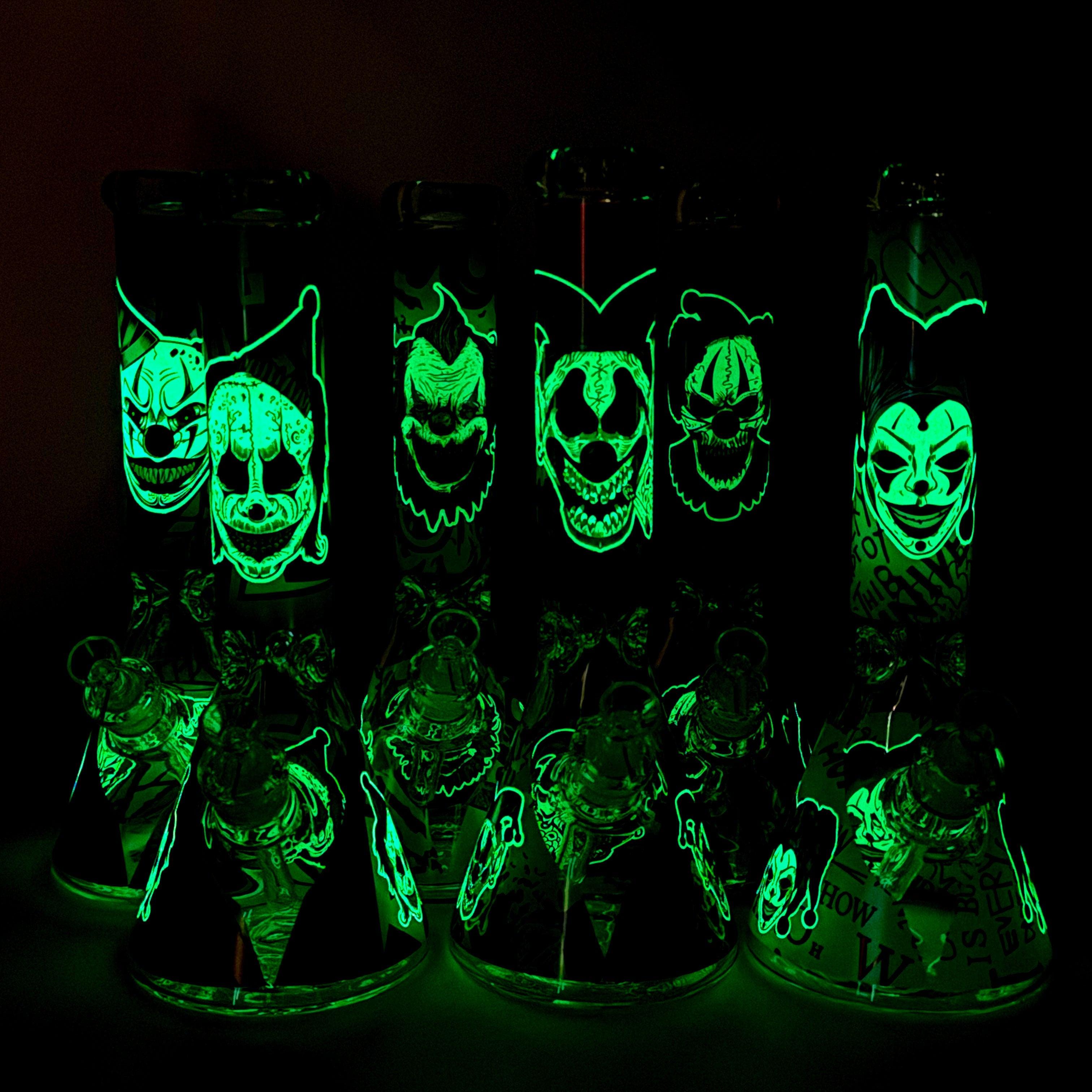 13.5" PsyClown Glass Bong – 7mm Thick Glass, Bold Psychedelic Clown Design