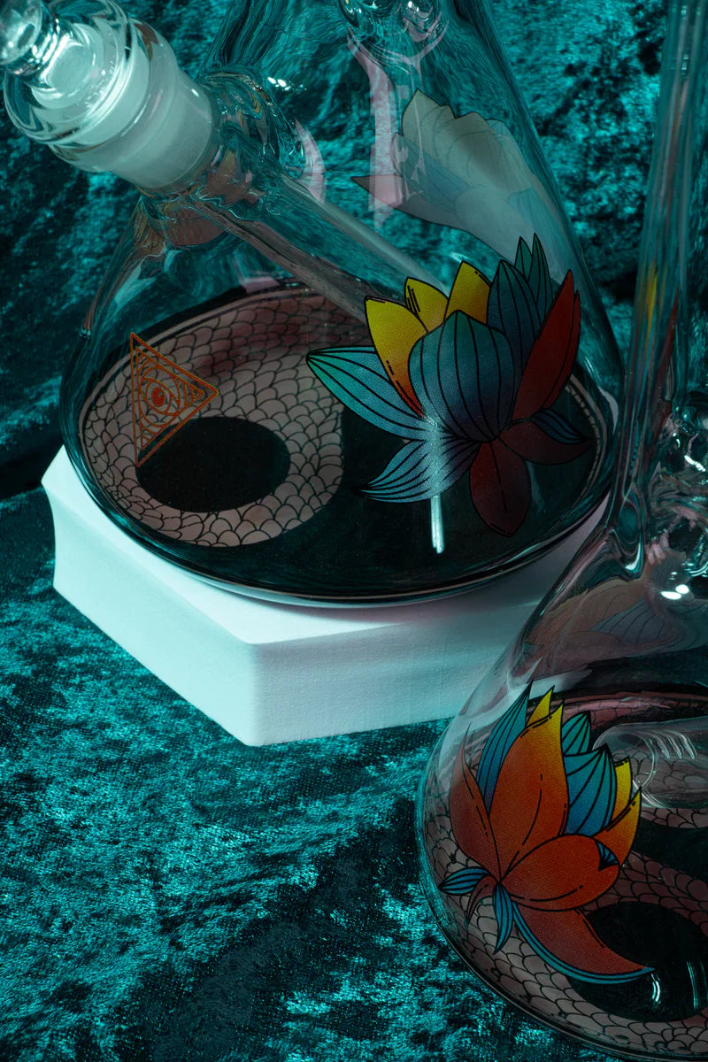 Red Eye Glass® | 12" Yin & Yang Beaker Bong (REG149)