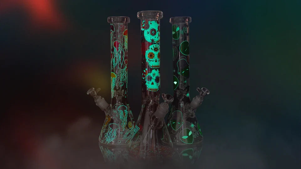 Red Eye Glass® | 10" Sugar Skull Glow-in-the-Dark Water Pipe [REG160]