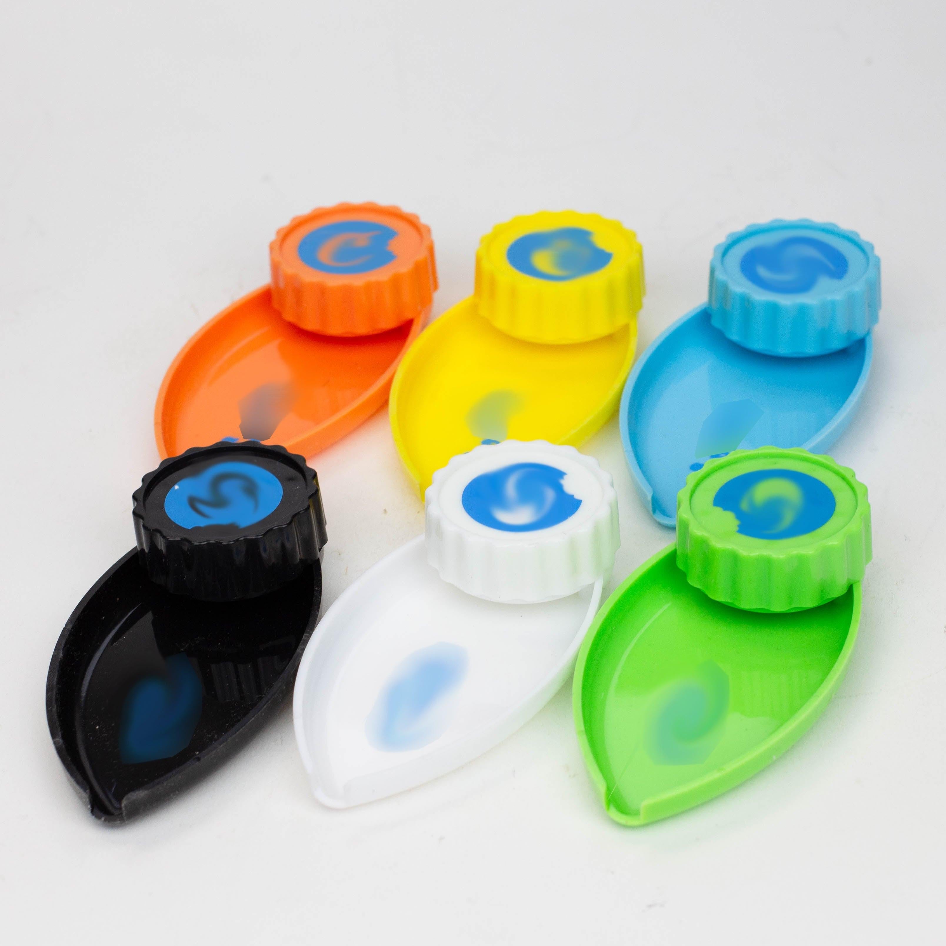 Plastic Grinder with mini leaf shape tray Box of 12 Secondary image